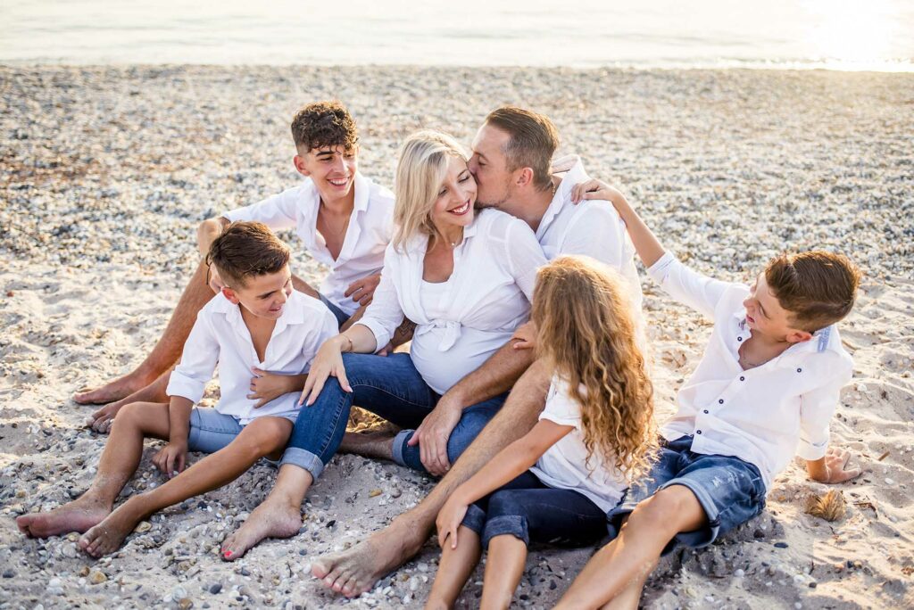 PHOTOGRAPHE-FAMILLE-GROSSESSE-HYERES