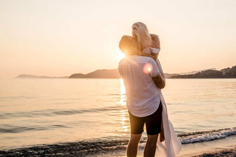 PHOTOGRAPHE-GROSSESSE-HYERES-JESSICA-L-PHOTO