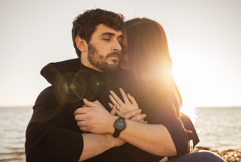 PHOTOGRAPHE-HYERES-FAMILLE-COUPLE-ENGAGEMENT