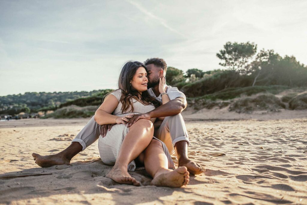 futurs-parents-photos-bord-de-mer