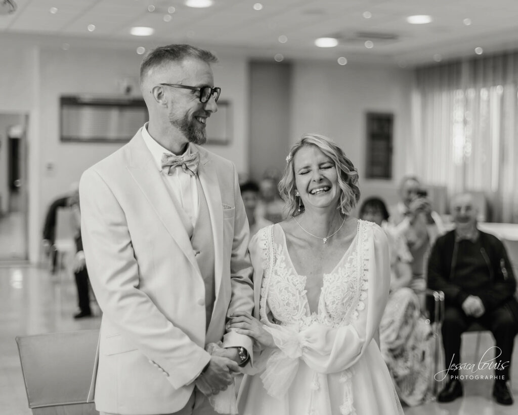 Mariage civil à la Garde, reportage par Jessica Photographe à Hyères