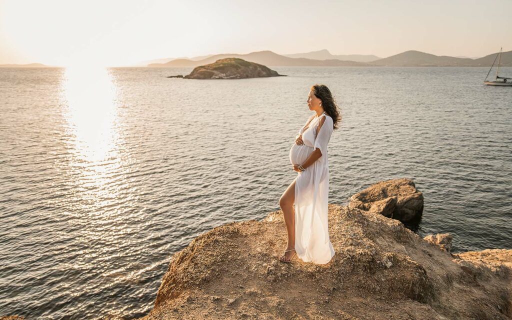 seance-photo-grossesse-future-maman-golden-hour